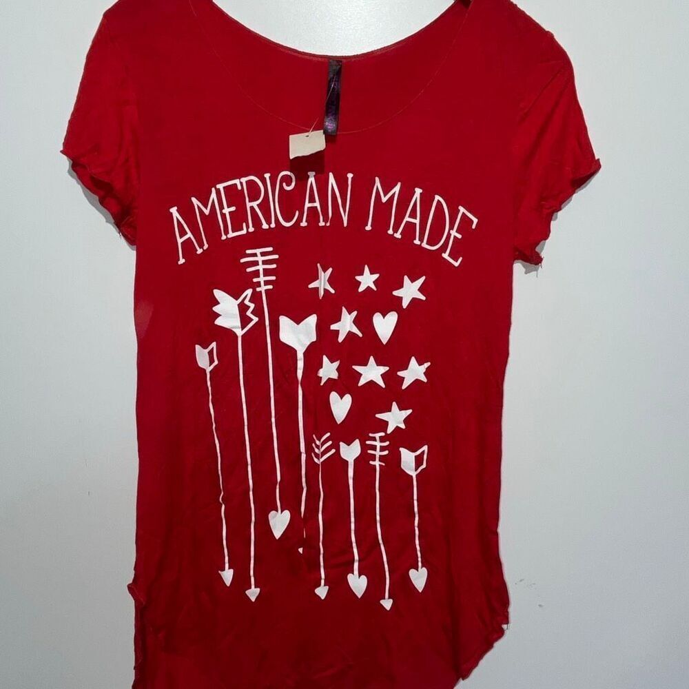 Electric Pink Women's Red American Made Graphic Ruffle Sleeve T-Shirt Medium NWT
